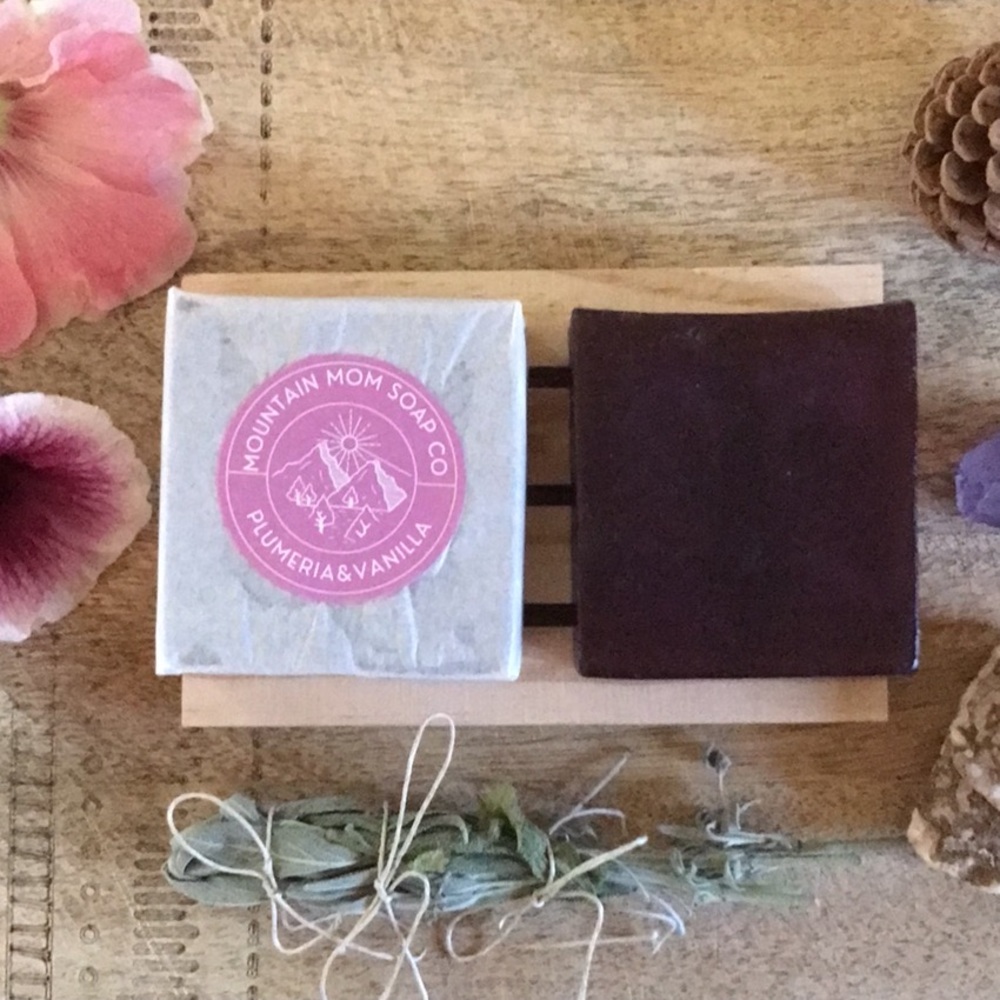 PLUMERIA&VANILLA Glycerin Bar Soap/ Mountain Mom Soap Co - Picture 4 of 6